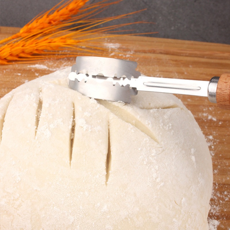 生地パンペストリーカッター 5枚刃トーストカーブバゲットパン - Dough Scraper Curved のレビューと価格
