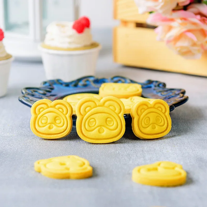 ケーキクッキーどうぶつの森カッターかわいいアニメフィギュアD - Kitchen Baking Area のレビューと価格